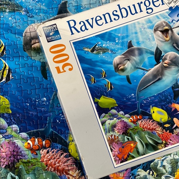 Ravensburger 500 piece puzzle “Dolphins in the Coral Reef” 2016 - Picture 1 of 9